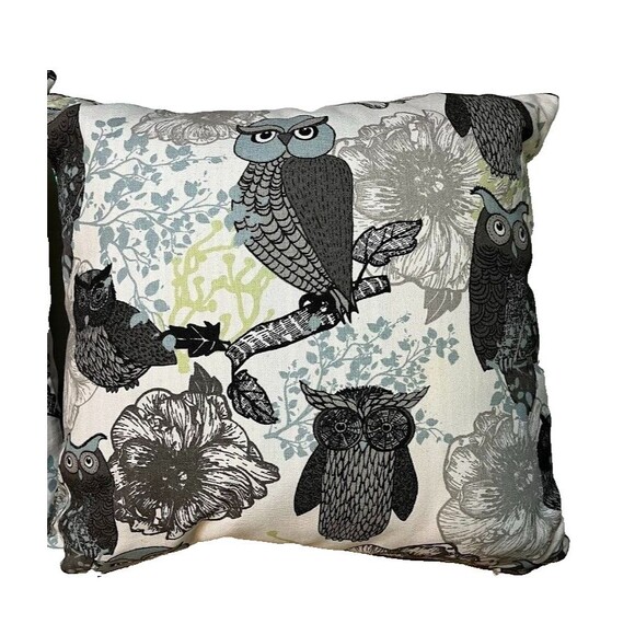 2 Owl/Floral Print Cabincore Cottagecore Whimsical Outdoor Throw Pillows 16"x15" - Picture 3 of 4